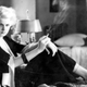 Image for article titled Jean Harlow's Signature Blonde Hair May Have Helped Kill Her